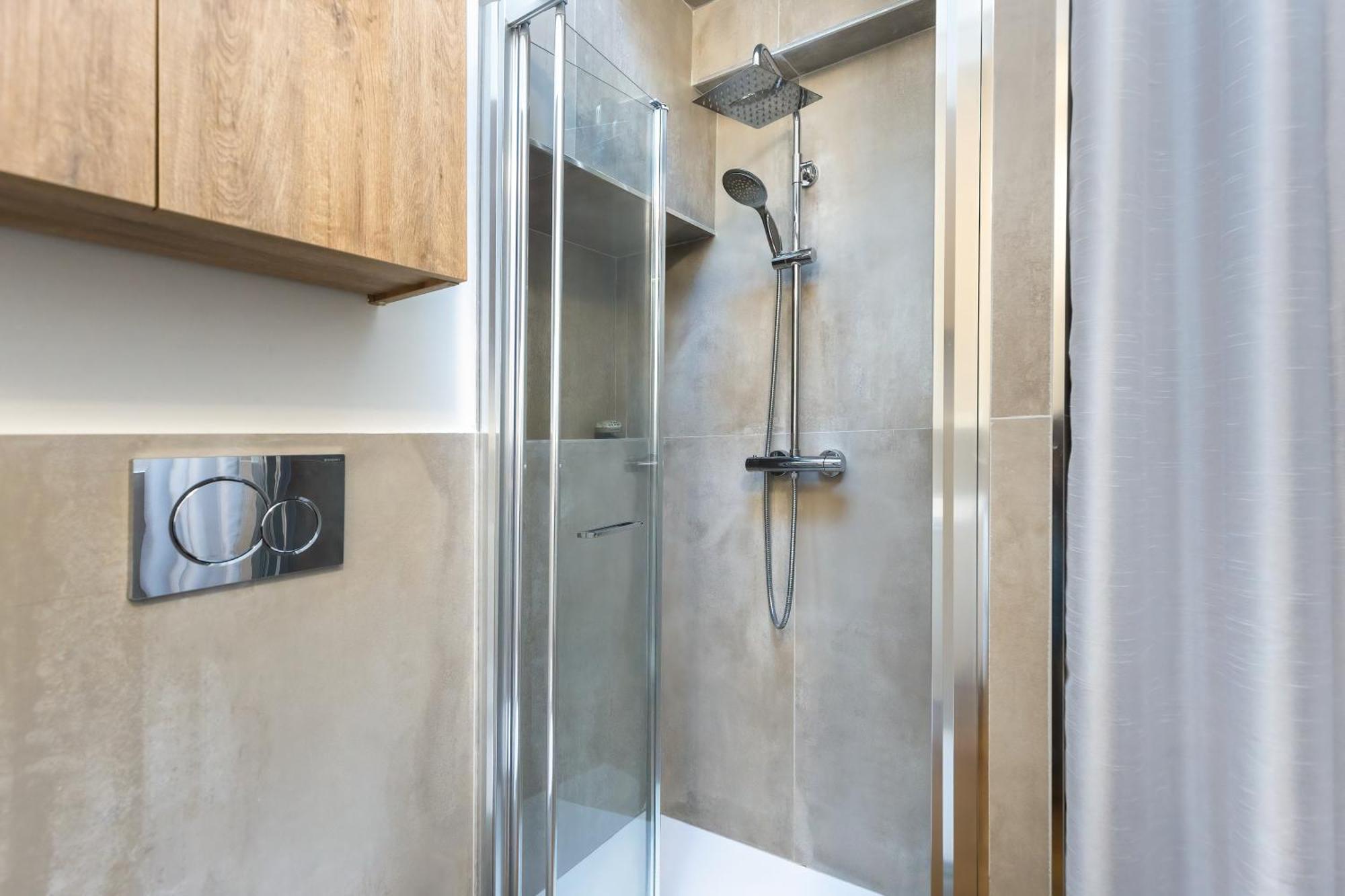 Hostdomus - G10 Apartment *